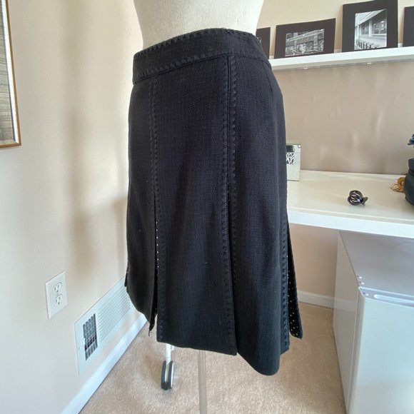 Ann Taylor Black Woven Polka Dot Pleated Skirt US zero Petite - Picture 2 of 8